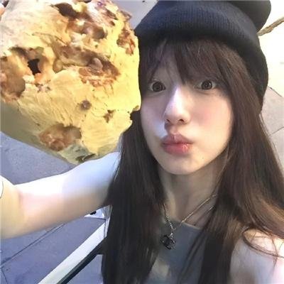 月里青山淡如画